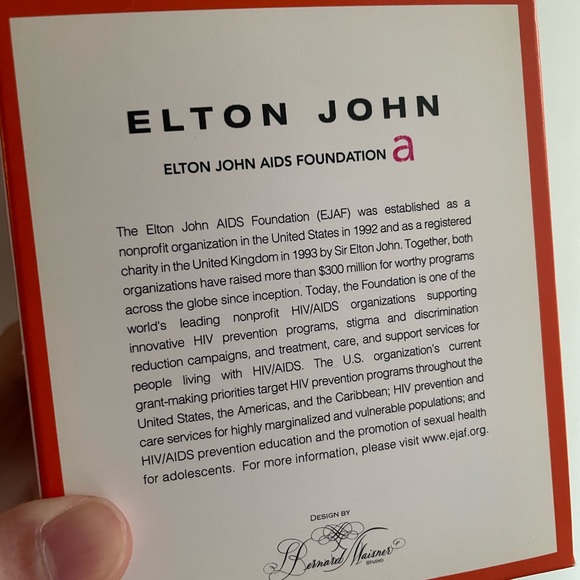 NEST fragrances scented candle Elton John limited edition - Picture 5 of 5